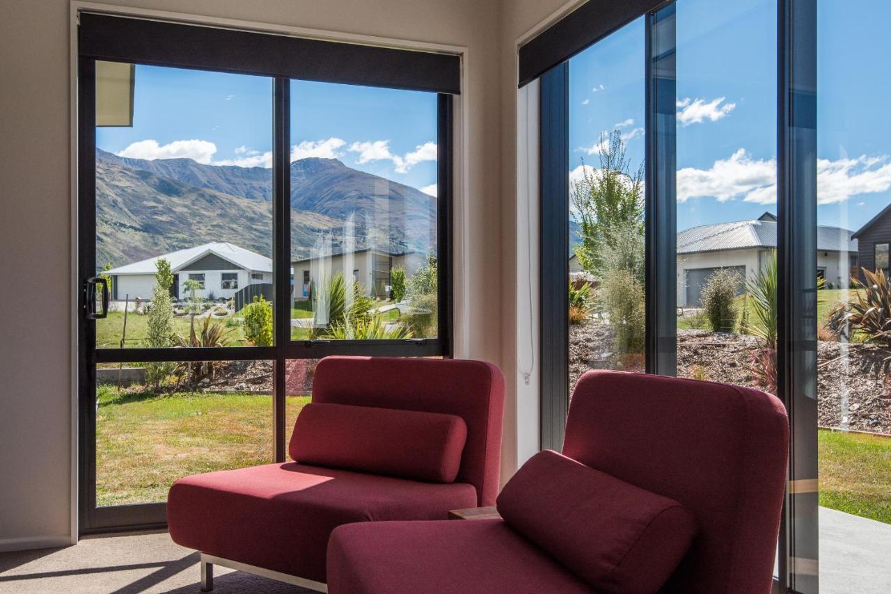 Simply Stunning Villa Wanaka Eksteriør bilde