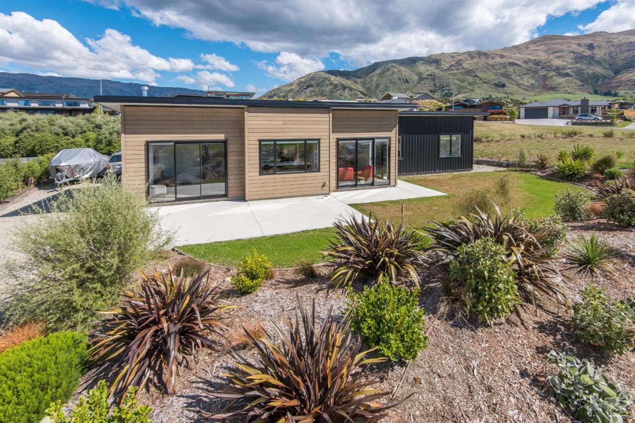 Simply Stunning Villa Wanaka Eksteriør bilde